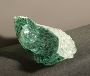 "V19" 16x10cm